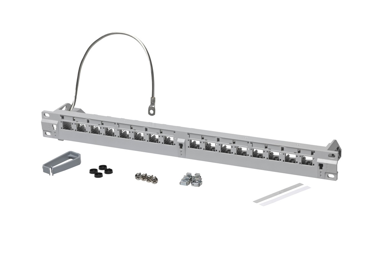 R&M FN 19" Patchpanel leer 16xRJ45/s